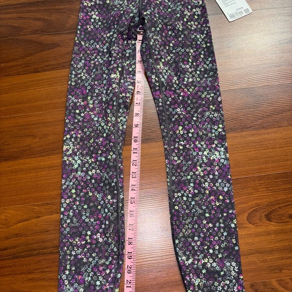lululemon athletica Floral Leggings - Black and Purple - Picture 5 of 7